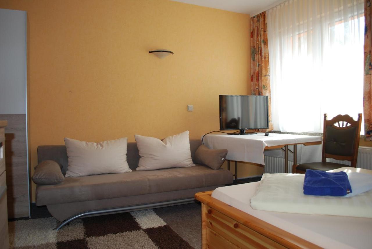 Landhotel Bienstadt Georgenthal  Екстериор снимка