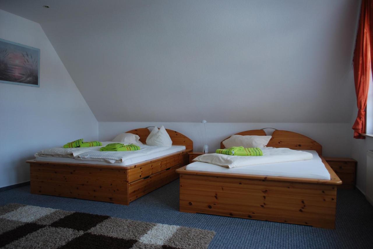 Landhotel Bienstadt Georgenthal  Екстериор снимка